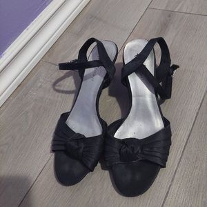 Fioni Night Black Heels